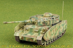 Sd.Kfz.161 Panzer IV H Display Model, German Army, #923, Poland, 1943, w/Schurzen