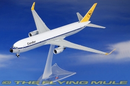 767-300 Display Model, Condor, D-ABUM