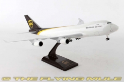 747-400F Display Model, UPS, w/Landing Gear