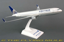 767-300 Display Model, United Airlines