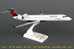 CRJ700 Display Model, Delta Air Lines - NOV PRE-ORDER